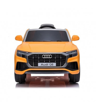Carro Elétrico Audi Q8 12V Bateria c/ Comando Vermelho