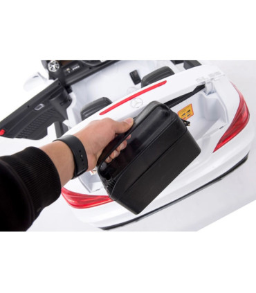 Carro Elétrico Mercedes SL65 12V Bateria c/ Comando Branco